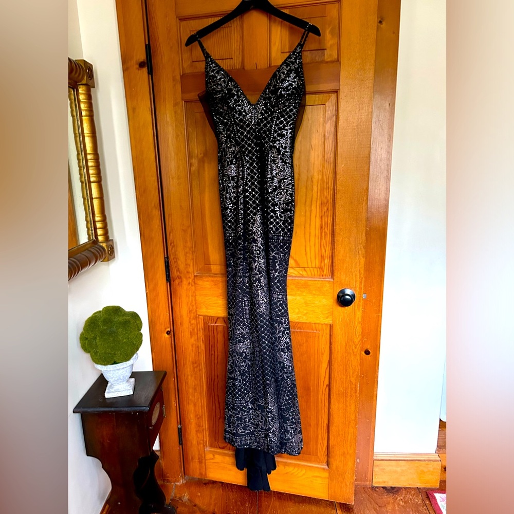 Stunning Jovani Black & Silver Glitter Prom or Formal Dress See Thru Mesh Size 4